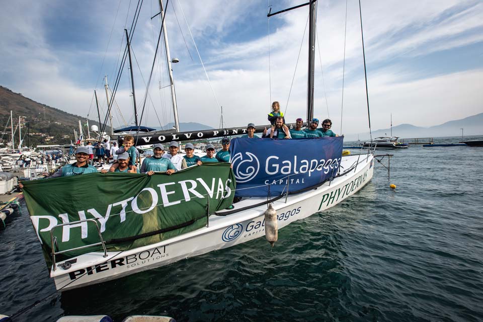 Barco Phytoervas, campeão na Semana de Vela de Ilhabela em 2024, fala sobre a importância da inclusão de jovens na Vela (foto: Onboard Sports Comunicação)