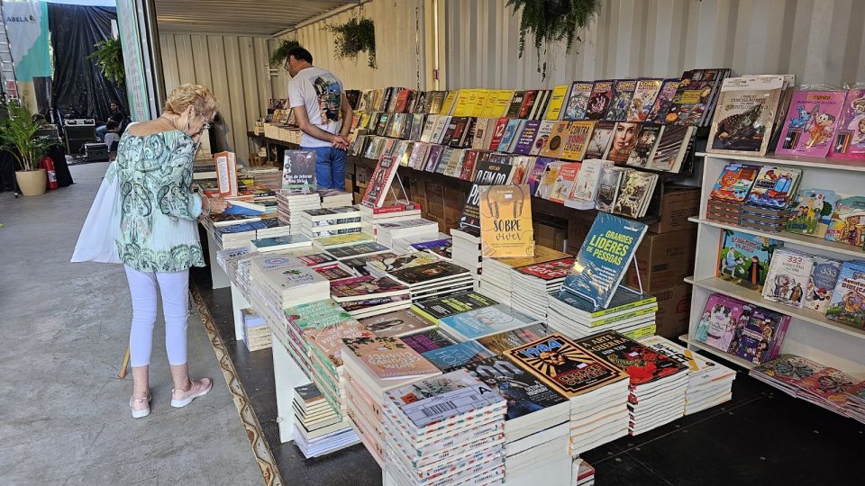 11ª Feira Literária do Arquipélago de Ilhabela incentiva leitura de 22 a 25 de agosto de 2024